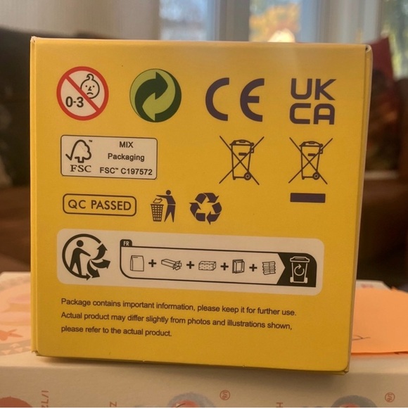 LaBubu Pop Mart The Monsters Wacky Mart Cup Noodle figure New in Box - Picture 6 of 7